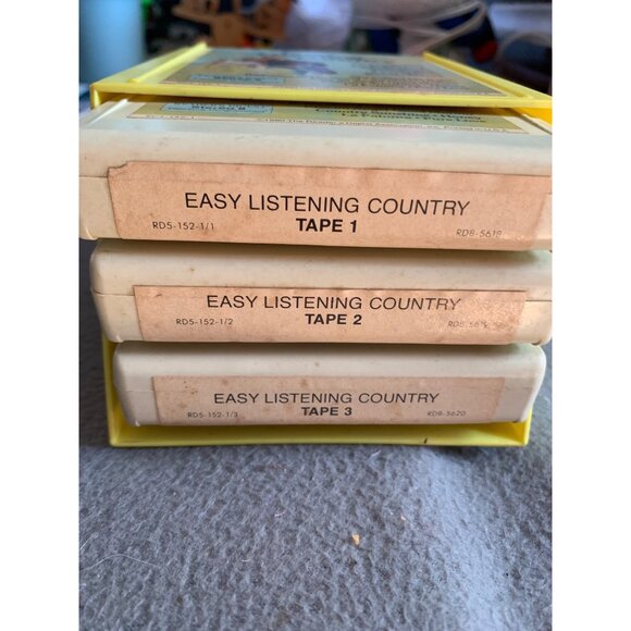 Easy Listening Country 8-Track 3 Tape Collection with Plastic Case - Picture 2 of 16